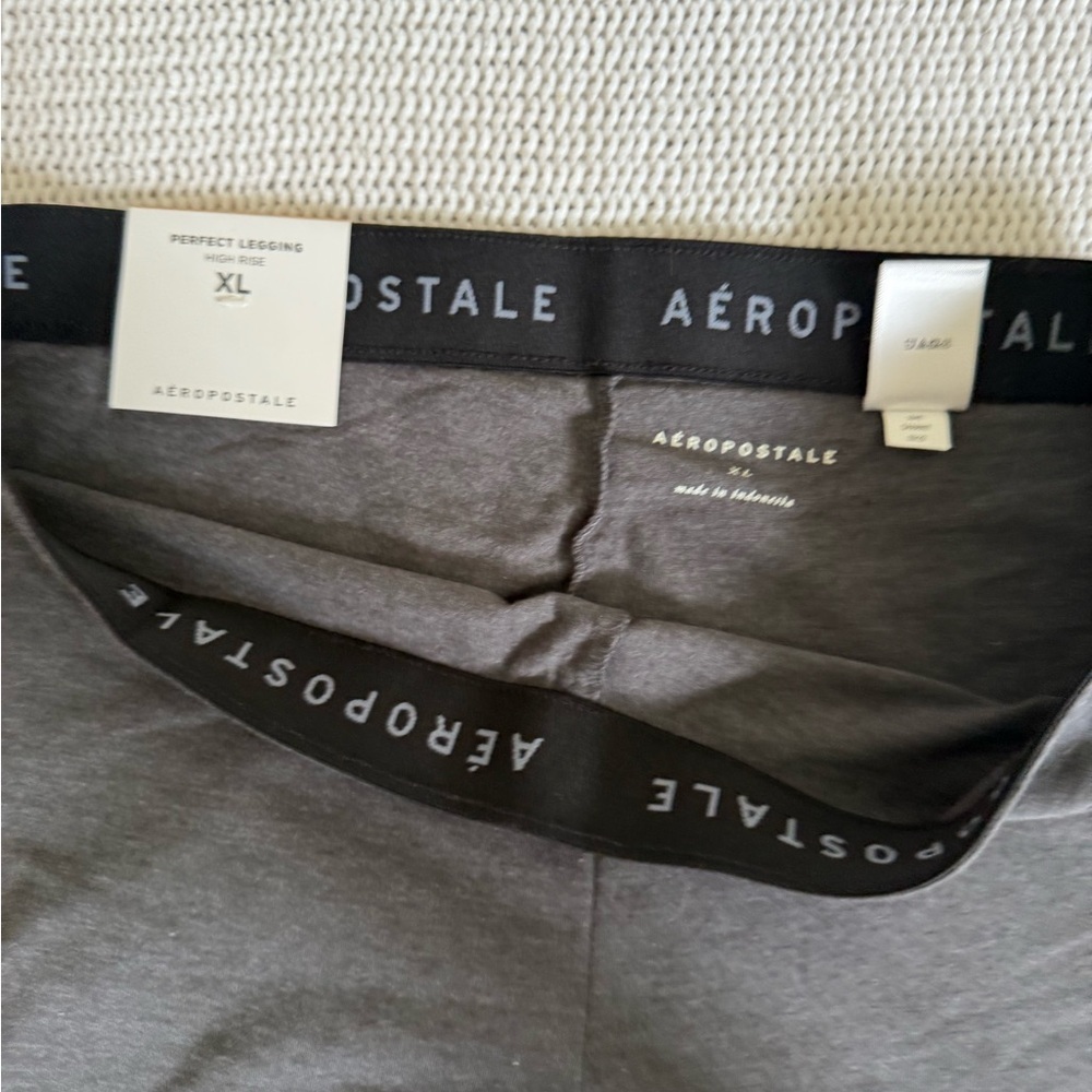Aeropostale Charcoal Leggings - Picture 2 of 5